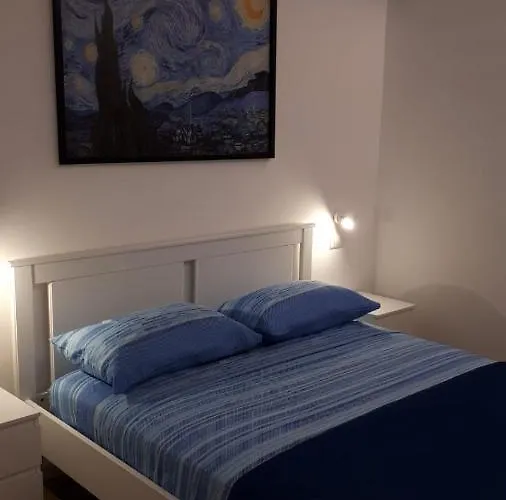 Serenety House Чефалу